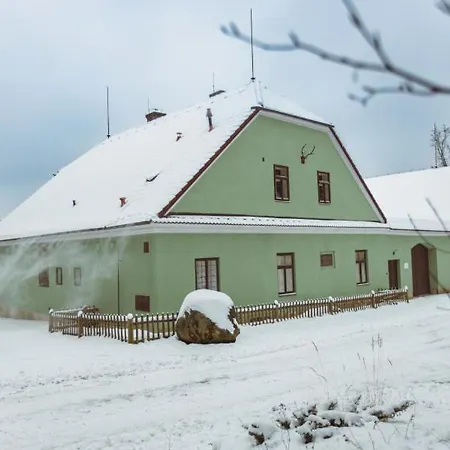 Hajenka منزل ريفي *